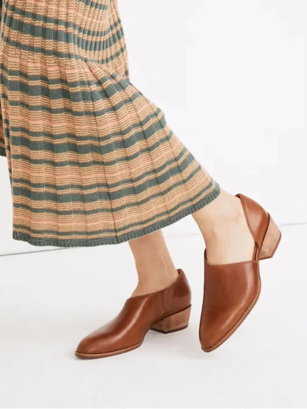 Madewell The Lucie Shoe in Leather English Saddle Size 8.5